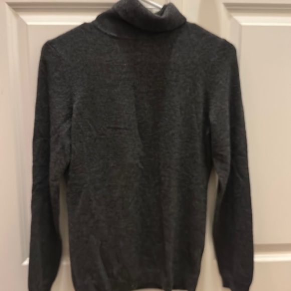 Charter Club Tops - Brand new Charter Club cashmere turtle neck S